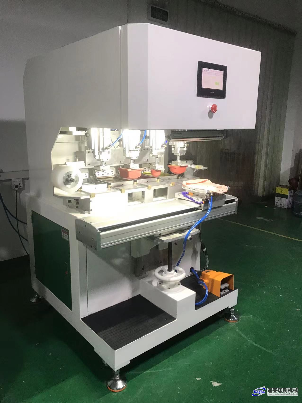 TY-150SD4SC伺服獨(dú)立膠頭四色穿梭移印機(jī)